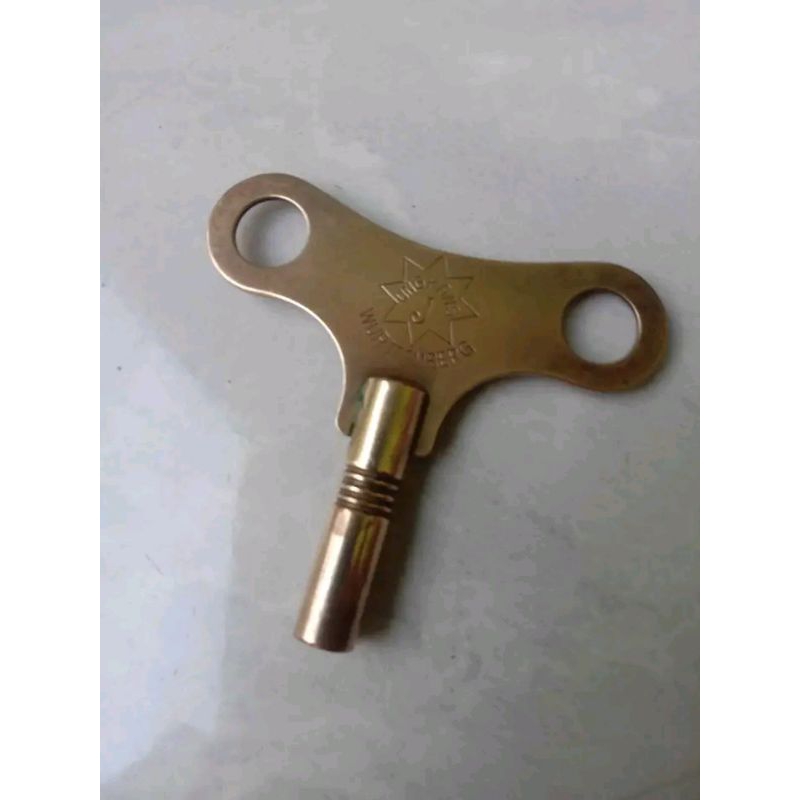 kunci jam original junghans