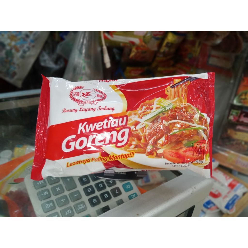 

Kwetiau Goreng Cap Burung Layang Terbang berat/isi 85gr