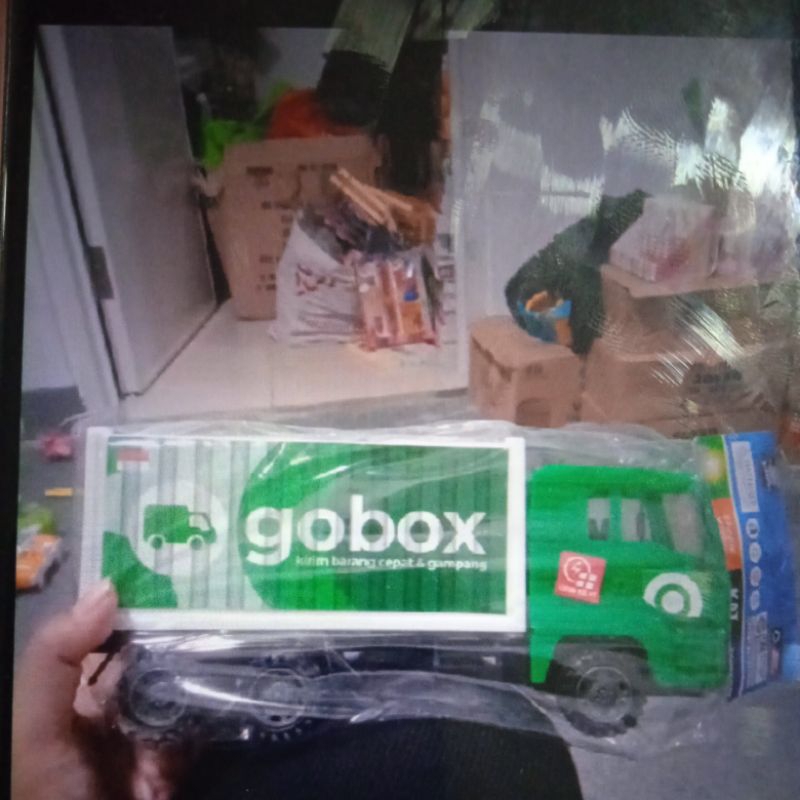 mainan anak cowo mobil kirim barang/gobox