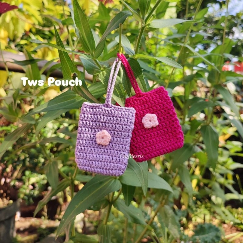 (READY STOCK) TWS Pouch | Earphone Pouch | Pouch Rajut - Craftiesris