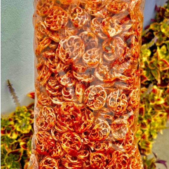 

SEBRING KERUPUK PEDO PEDAS 1KG