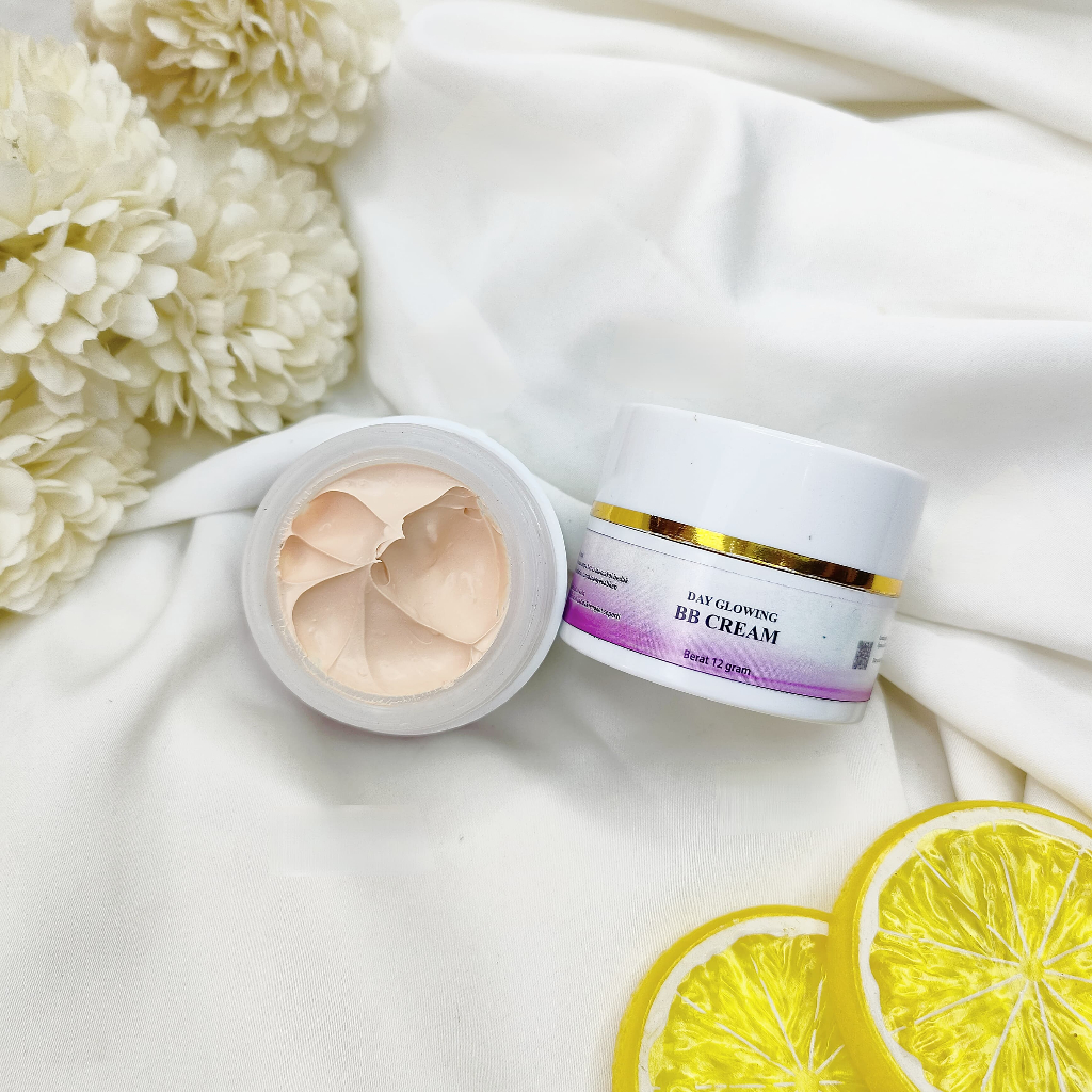 Super Glowing Day BB Cream SPF 50 / Cream Siang SPF 50