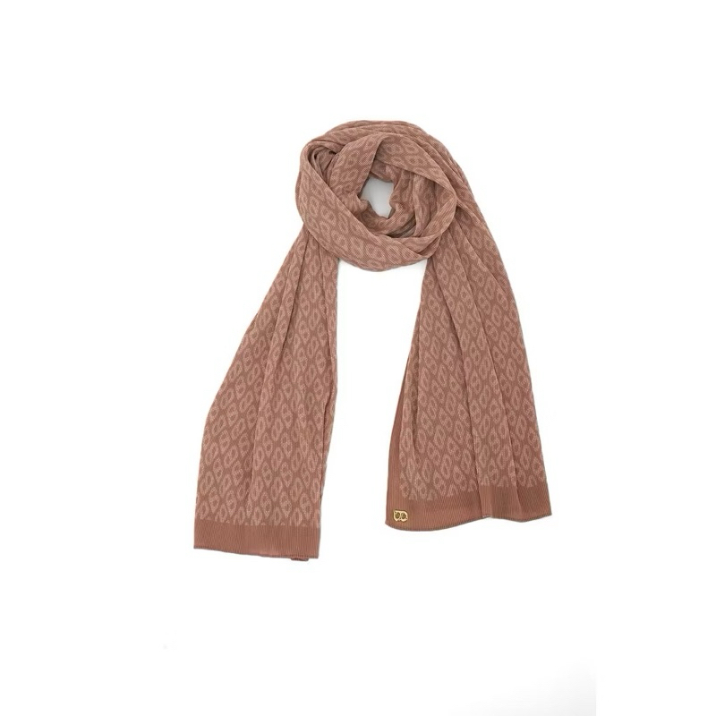 Tapis pleated shawl buttonscraves