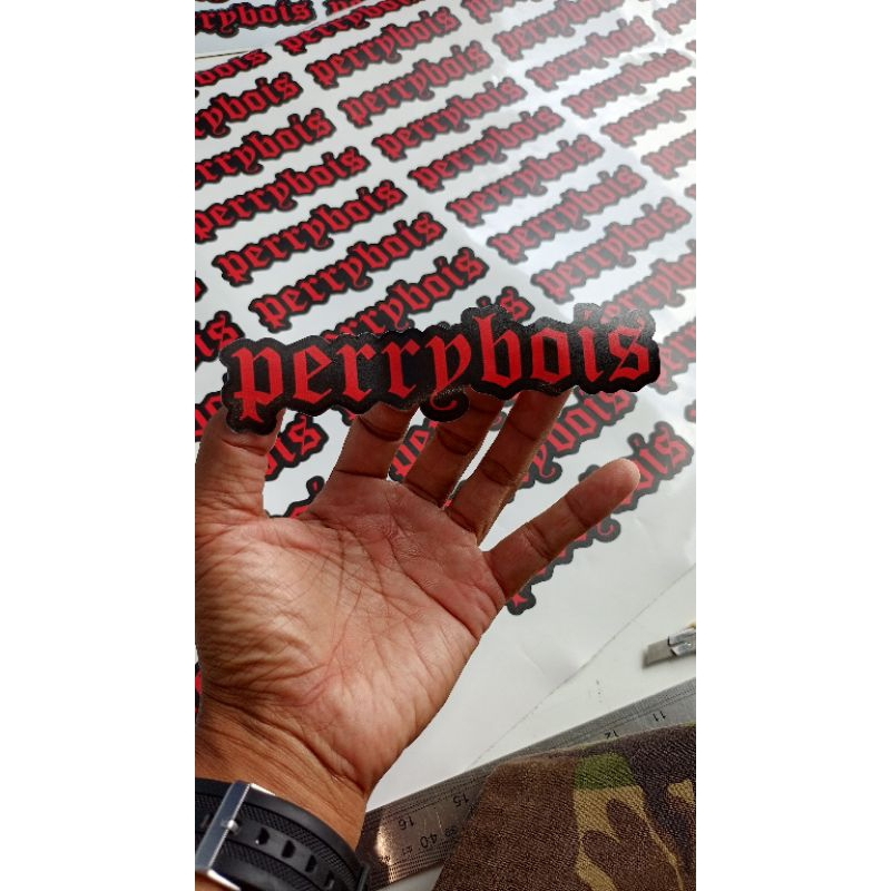 

Sticker print cut vinyl laminasi