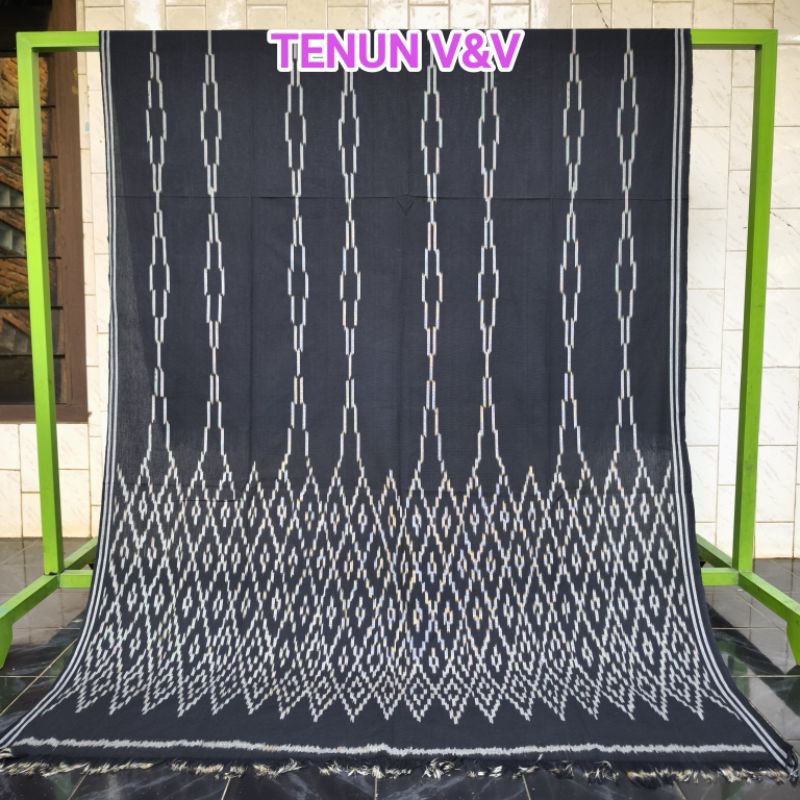 Kain Tenun Jepara Motif Maya Hitam (Kode VV 92)