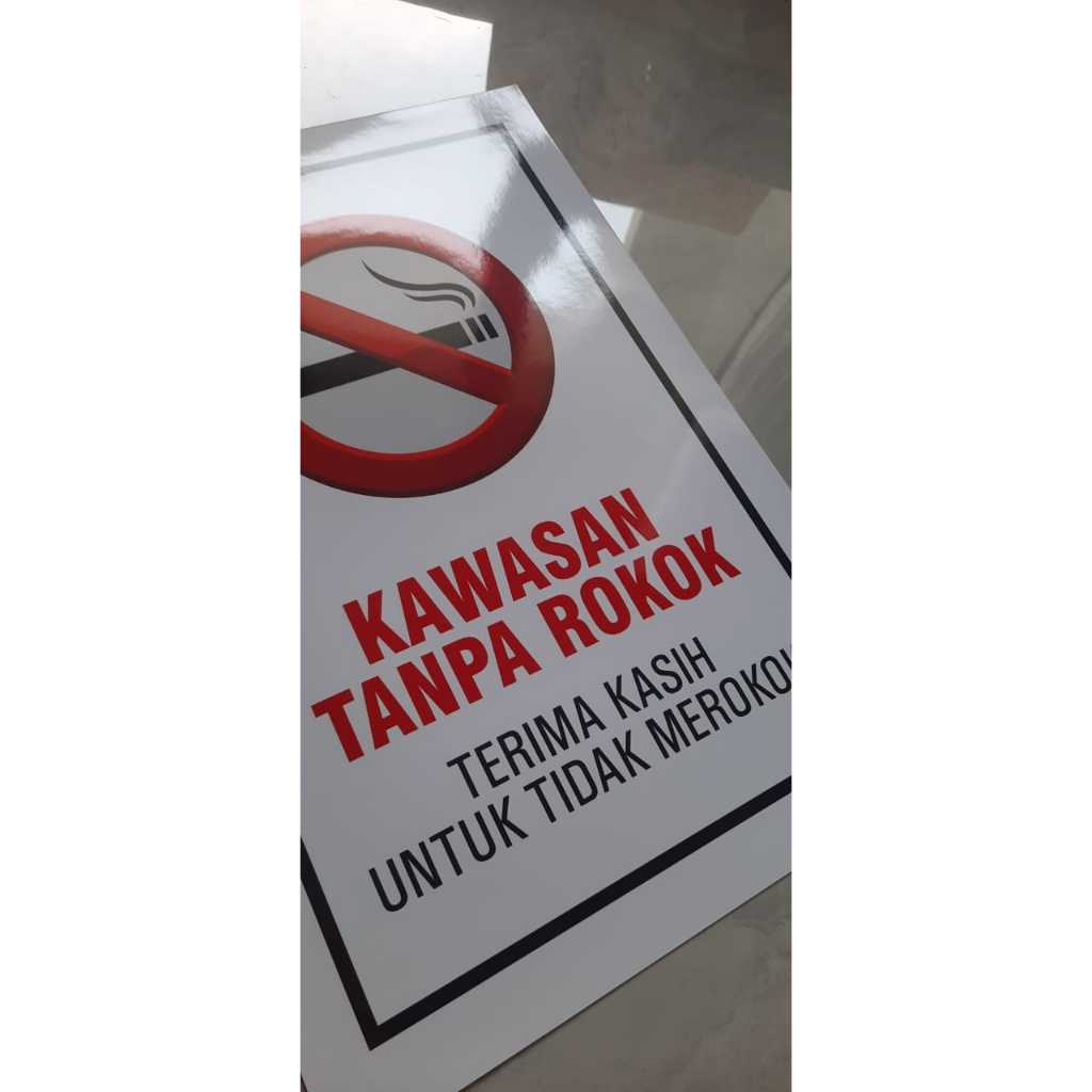 Poster Kawasan Tanpa Asap Rokok