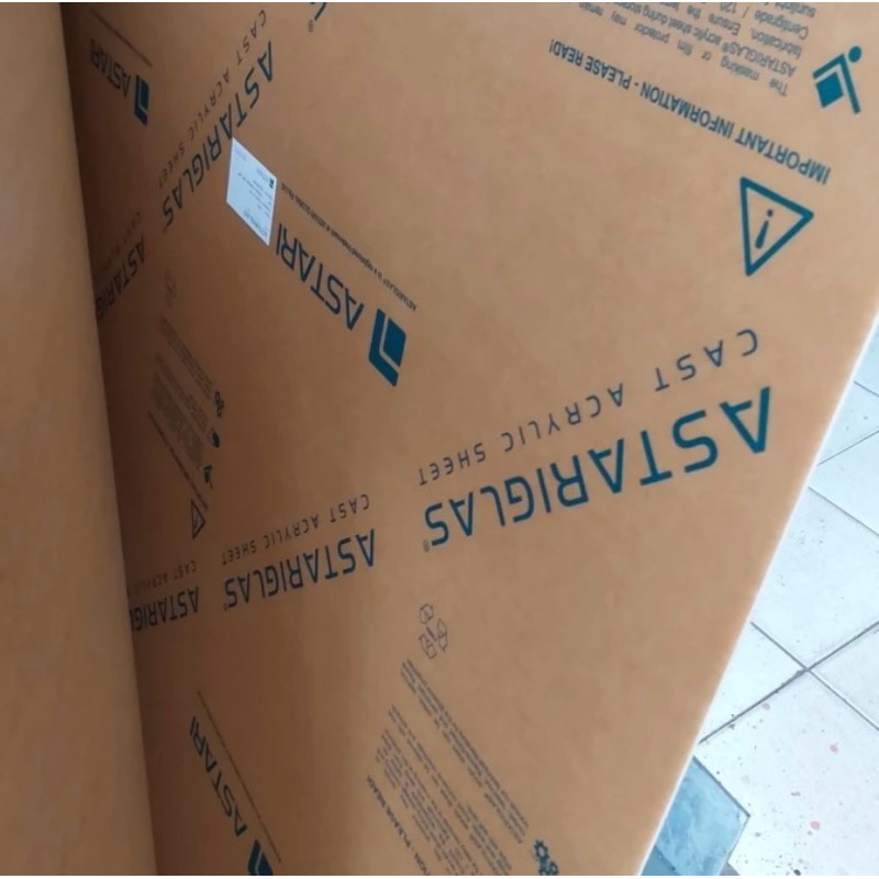 Acrylic akrilik 2mm astariglas bening lembaran ukuran 122x244 CM