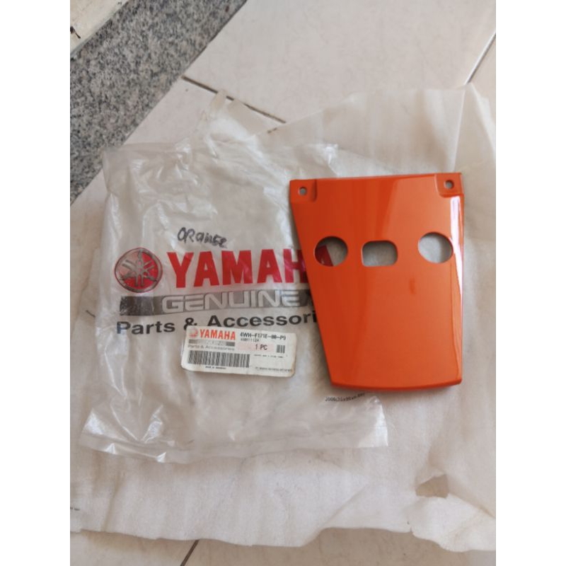 cover tail pet sambungan body belakang Yamaha F1ZR orange original baru
