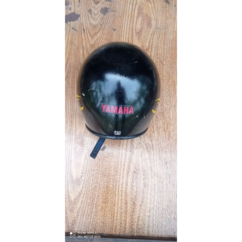 Helm jadul /helm Yamaha original/helm lidah api original/