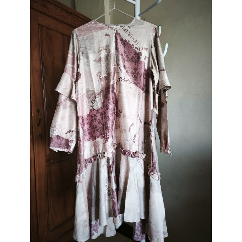 Preloved Tunik Wearing Klamby