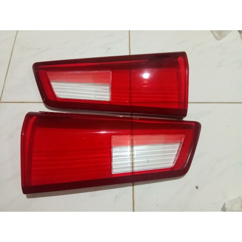 mika lampu bagasi innova reborn original