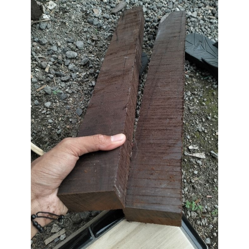 balok kayu galih kelor hitam super berkualitas tinggi