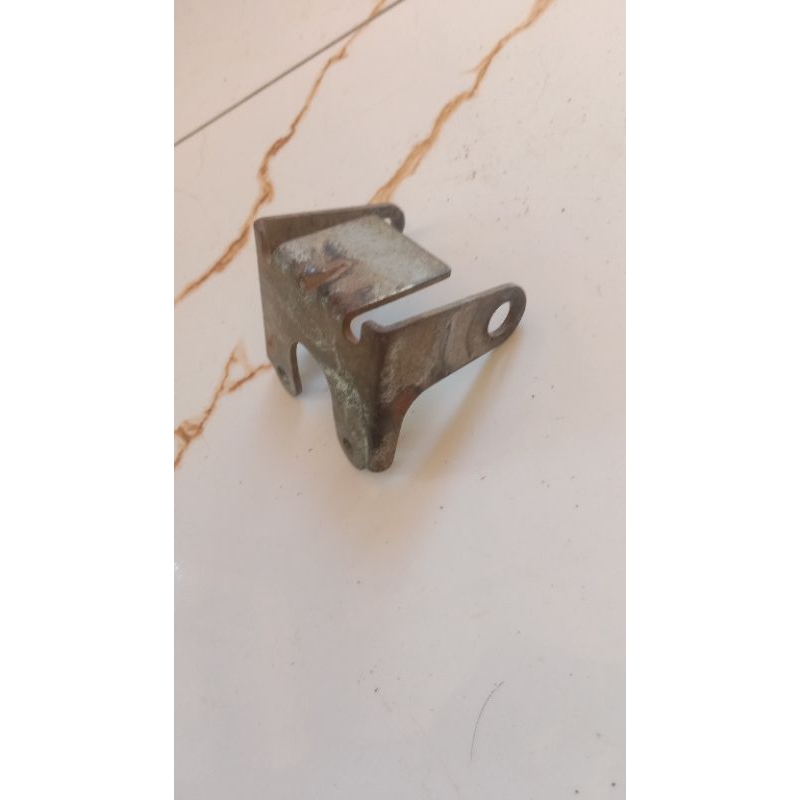 engsel jok yamaha vega r new vega zr original dudukan jok vega r new