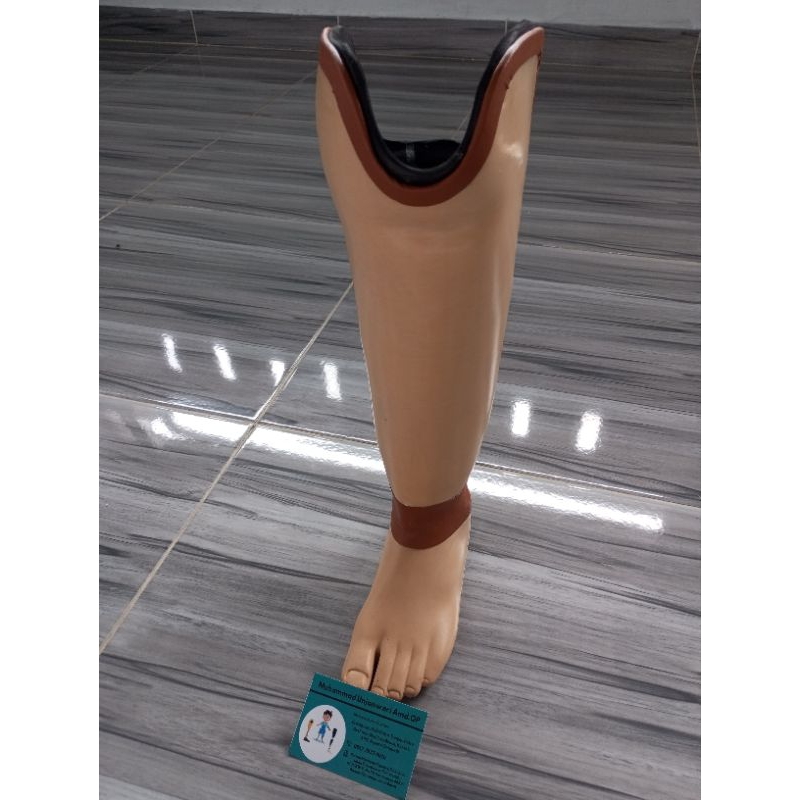 kaki palsu bawah lutut