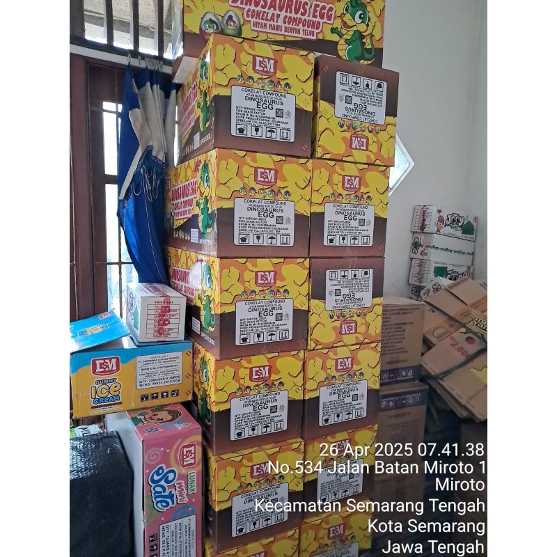

Piscoklegit_ Coklat Compound Telur Dinosaurus Egg Berhadiah Box Isi 30 Pcs