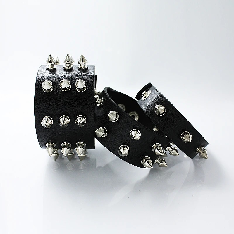 Gelang Punk Rock Bracelet Vintage Gelang Spike Punk Aksesoris Punk Rock Gelang Duri Punk Gelang
