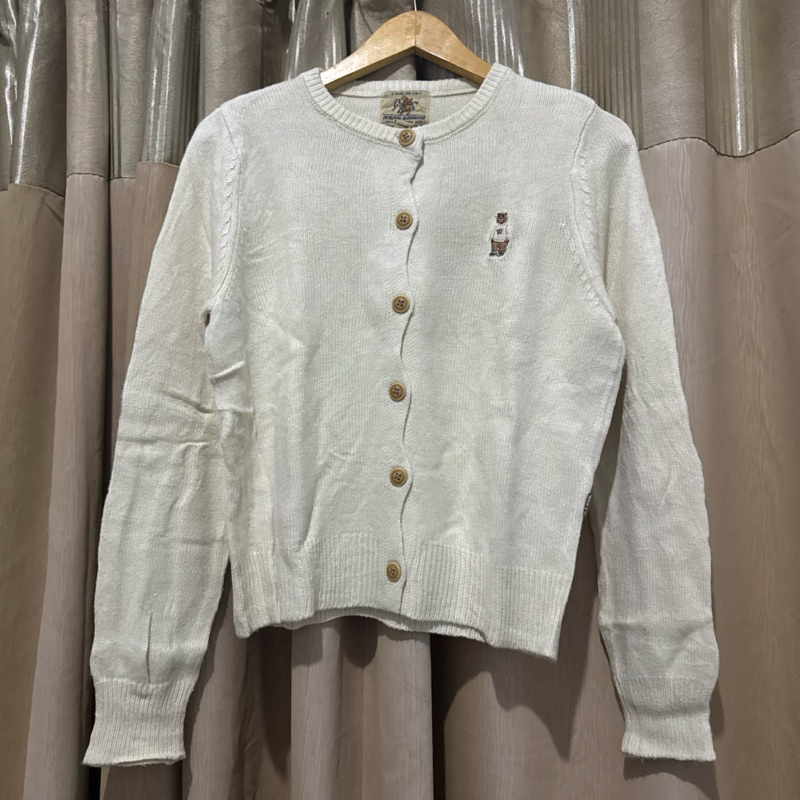 WHO AU CARDIGAN BEAR BW