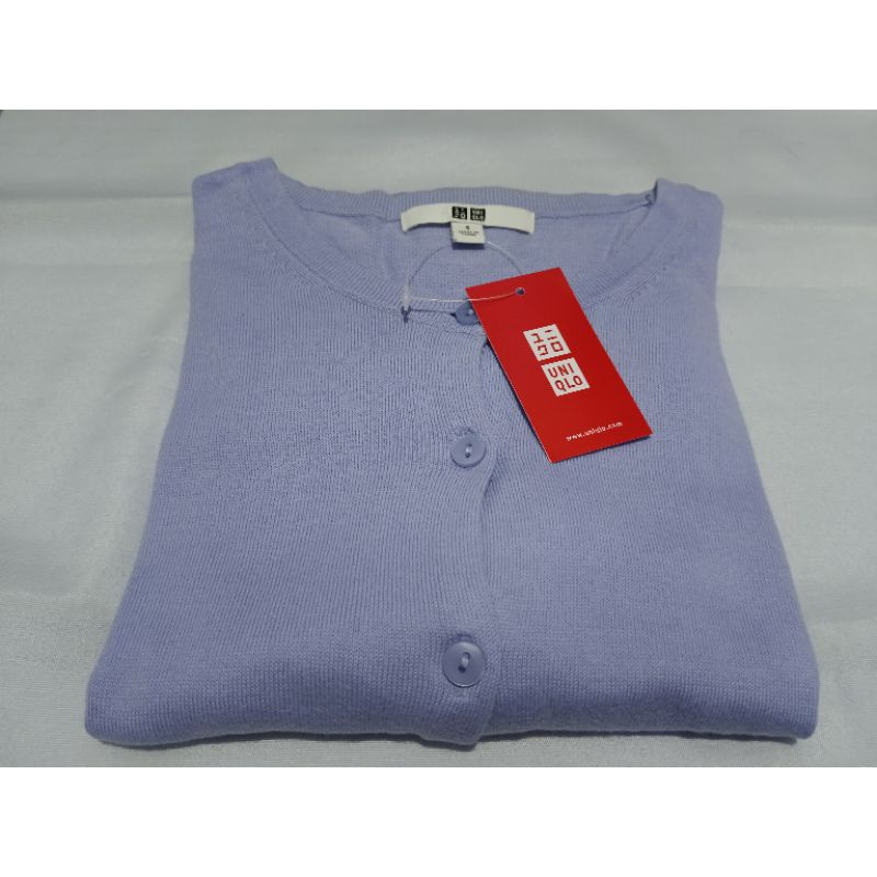 cardigan uniqlo oneck size S ungu lilac