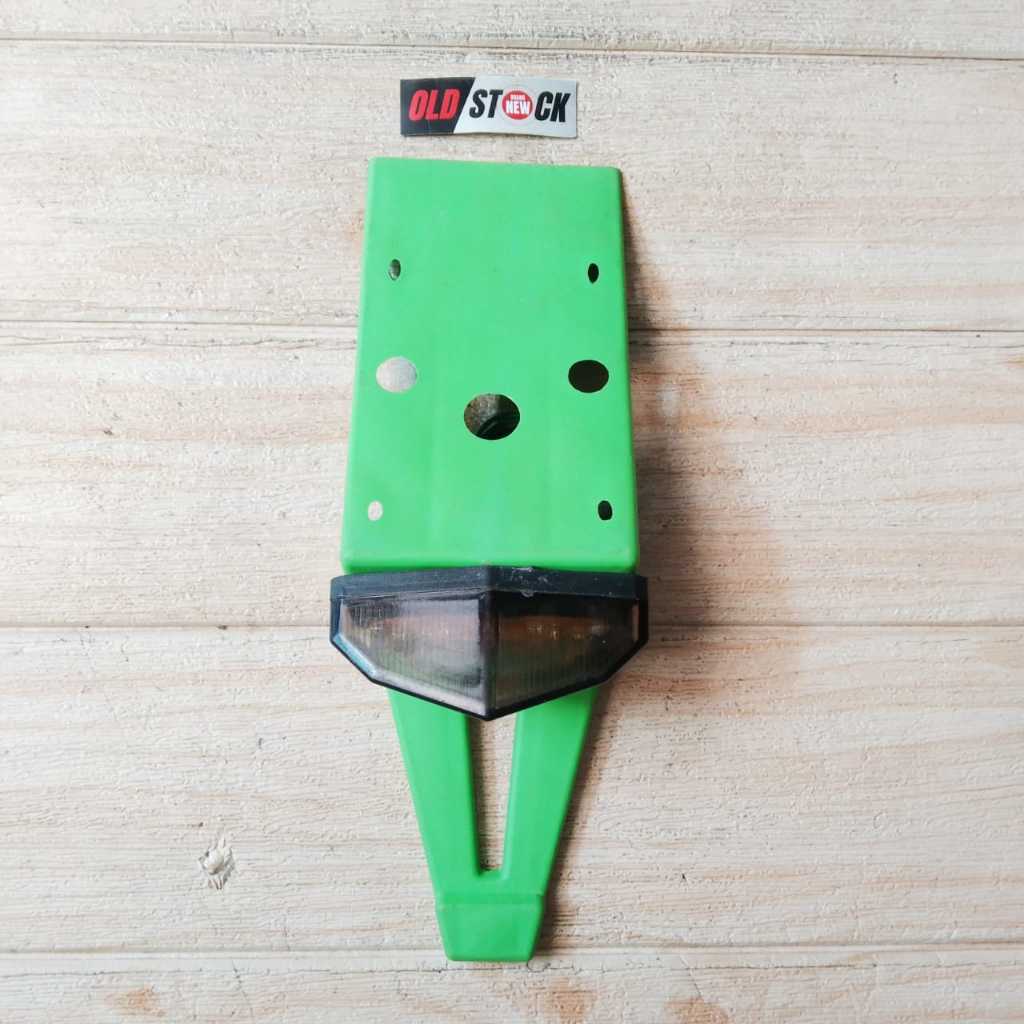 BUNTUT SPAKBOR SLEBOR BELAKANG WARNA HIJAU + LAMPU YAMAHA YZ250  YZ 250 -NEW OLD STOCK-