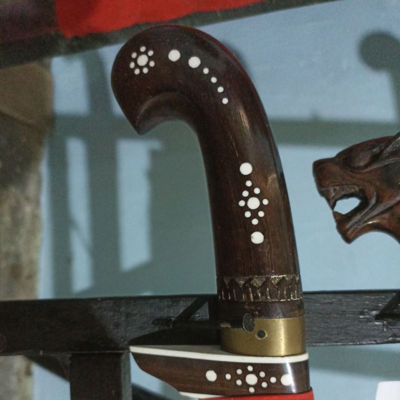 g0l0k Tarisi Jasinga asli Bogor, p bila 29cm ,l 3.5cm, kayu Kareng motif khas tarisi