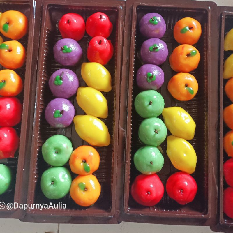 

Kue Ku/Kue Thok