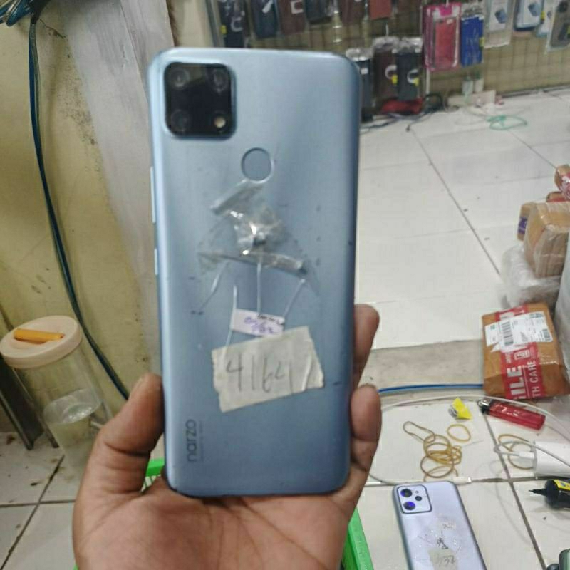 Realme narzo 20 minus layar mesin layak pakai