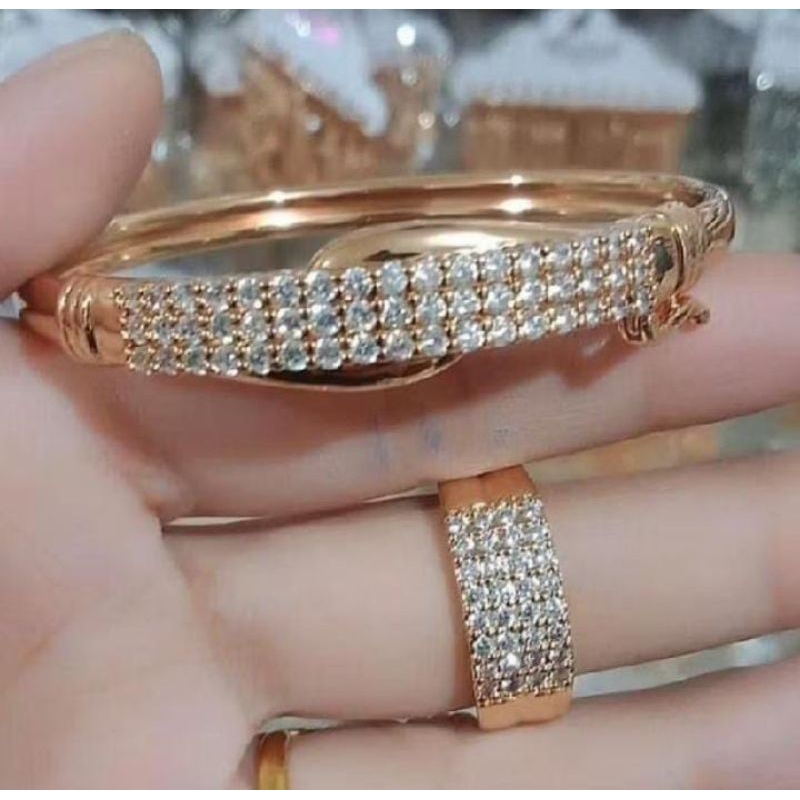 set gelang dan cincin mewah titanium anti karat