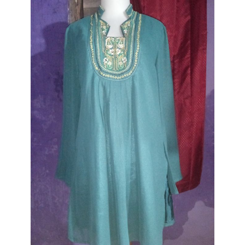 Atasan hijau/preloved