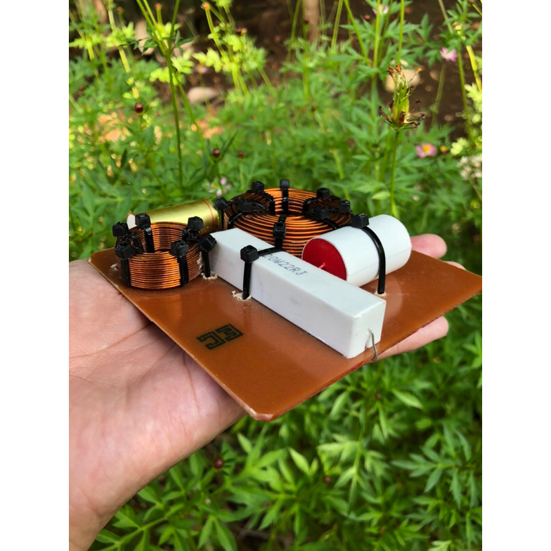 Crossover pasif 2 way middle-high ( Double speaker + tweeter )