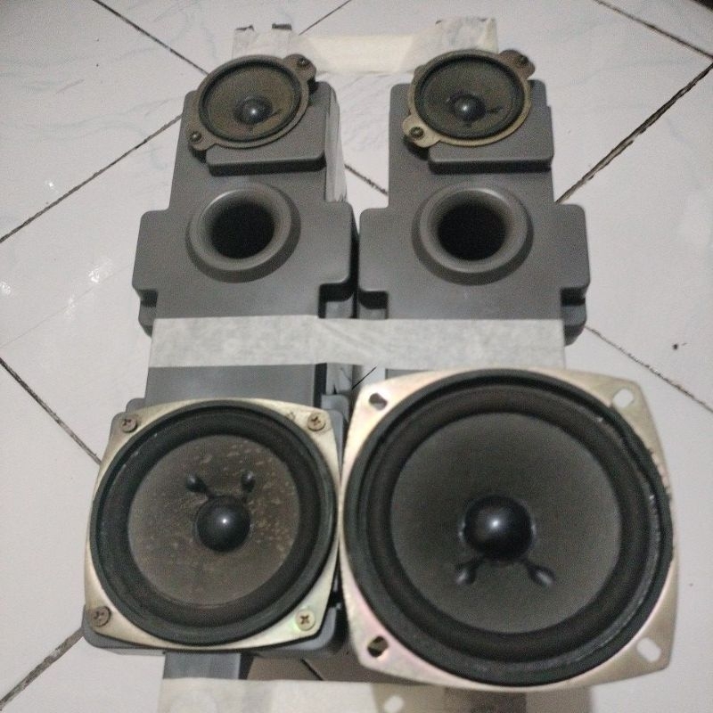 Speaker Tv tabung Sharp