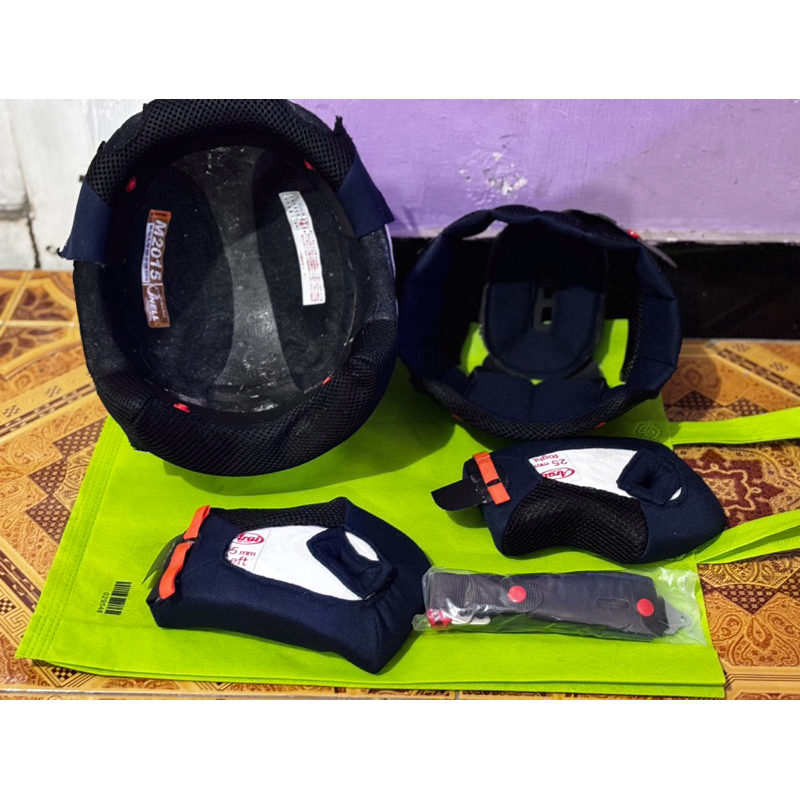 busa arai rx7x / copy arai Ori ukuran M /L/ helm arai