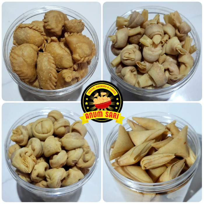 

Cemilan Kue Kering Sarikaya Toples (Sumpia Udang, Samosa, Sigeulis, Pastel Udang, Pangsit Ayam) - Anum Sari