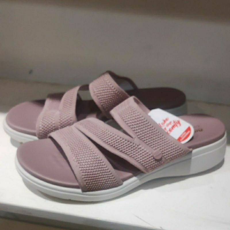 Sandal wanita bata comfit