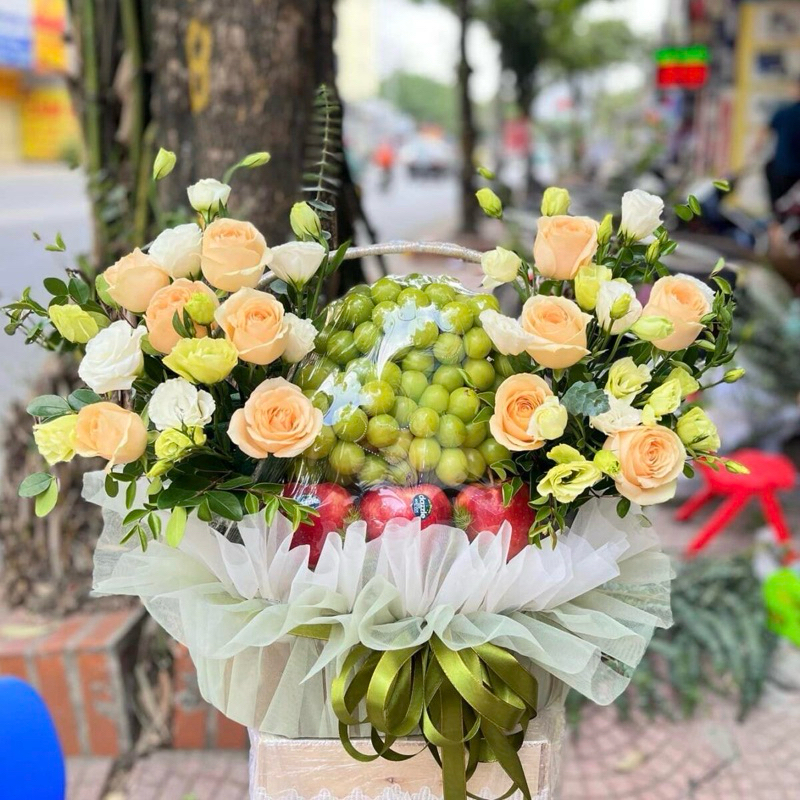 

the green and peach baskets bouquets bucket buket bunga buah segar siap pakai dan kirim segera kapan saja kemana saja kekasih siap pakai cuss fresh buah bunga korean style