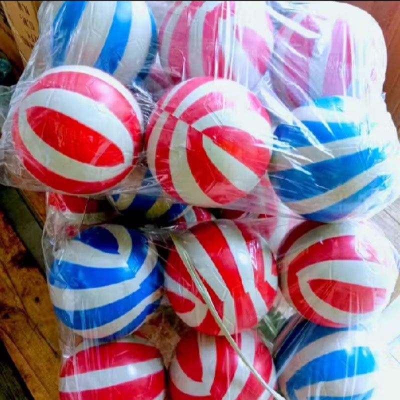 bola sepak plastik warna warni