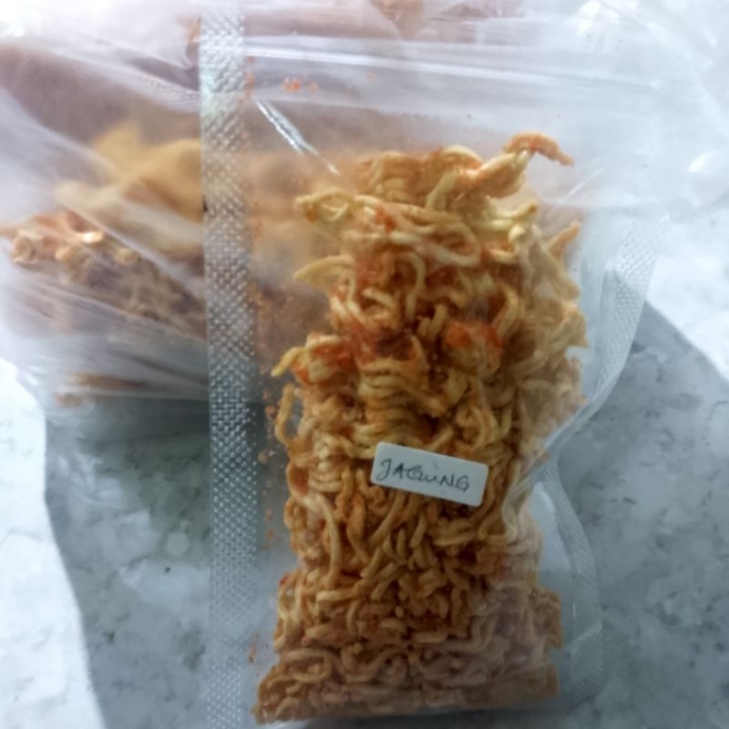 

Mie kremes varian rasa buatan sendiri