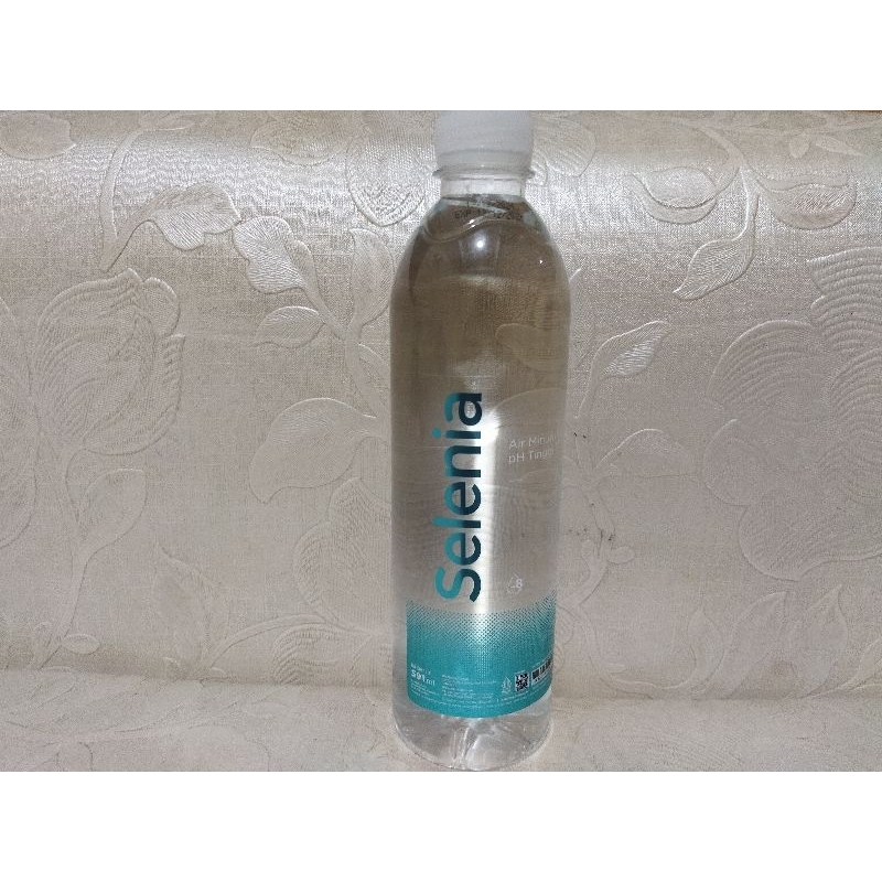 

SELENIA AIR MINUM PH TINGGI / SELENIA AIR MINUM / PRISTINE AIR PH TINGGI / PRISTINE AIR ALKALI / AIR MINERAL / AIR ALKALI