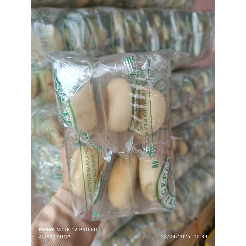 

Roti Gepeng Cap ZB Rasa Kacang Hijau Coklat/Roti Gepeng Khas Sukabumi - Kacang Hijau