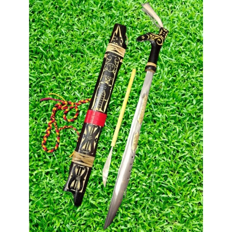 MANDAU FIBER/MANDAU GIGI/MANDAU STENLIS/MANDAU UKIR/MANDAU LUKIS KALIMANTAN