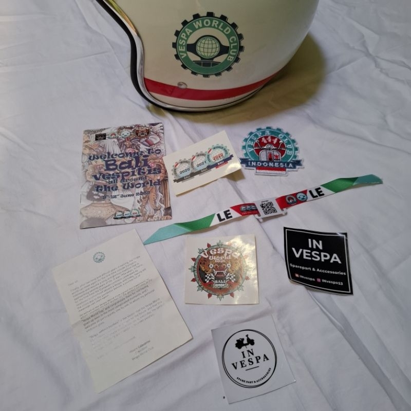 Helm vespa vwd bali 2022 helem vespa word days bali 2022 original limited edition series number 0000