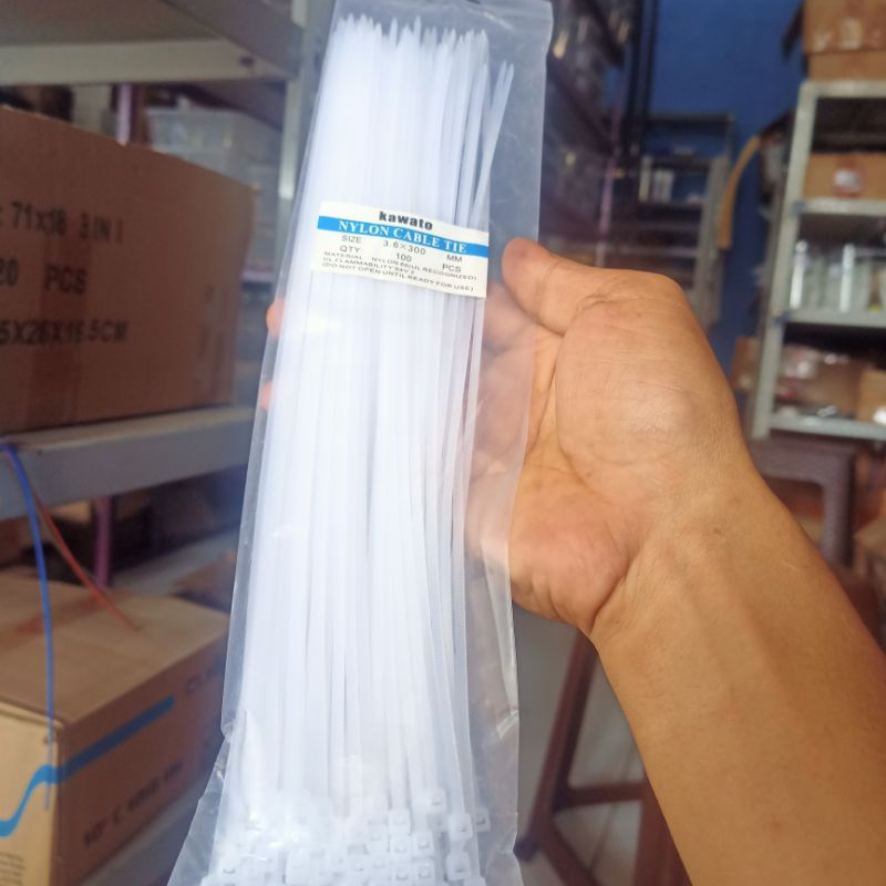 

KABEL TIES 300MM WARNA PUTIH ATAU HITAM SESUAI STOK YANG ADA