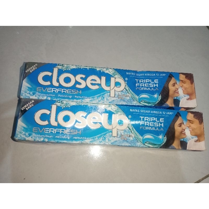 close up triple fresh 160gram (pasta gigi/odol kemasan besar)