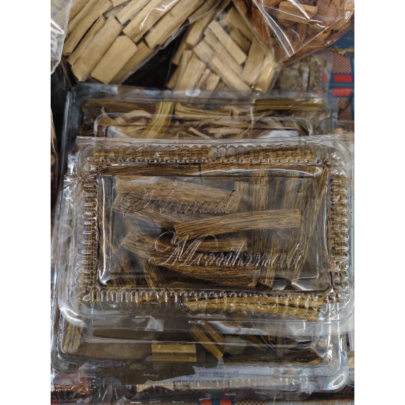 

akar kuning asli Kalimantan tengah kemasan 200gr