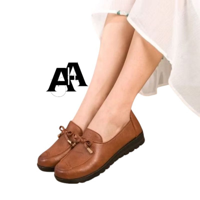 Sepatu Wanita Flat / Loafer Wanita Pita Slip On Empuk / Sepatu Kerja