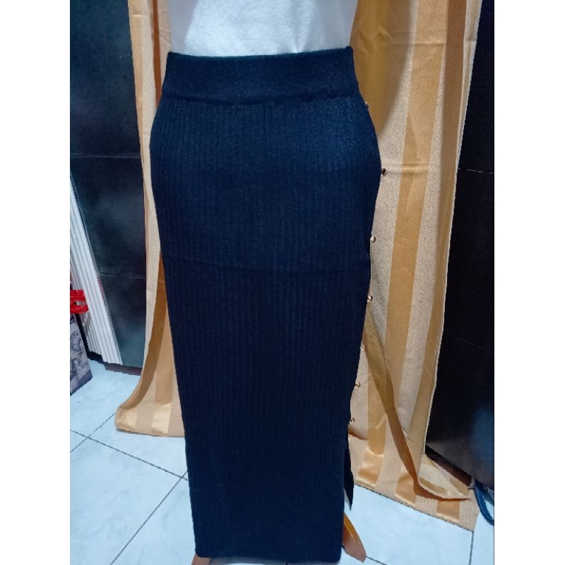 Rok panjang rajut import
