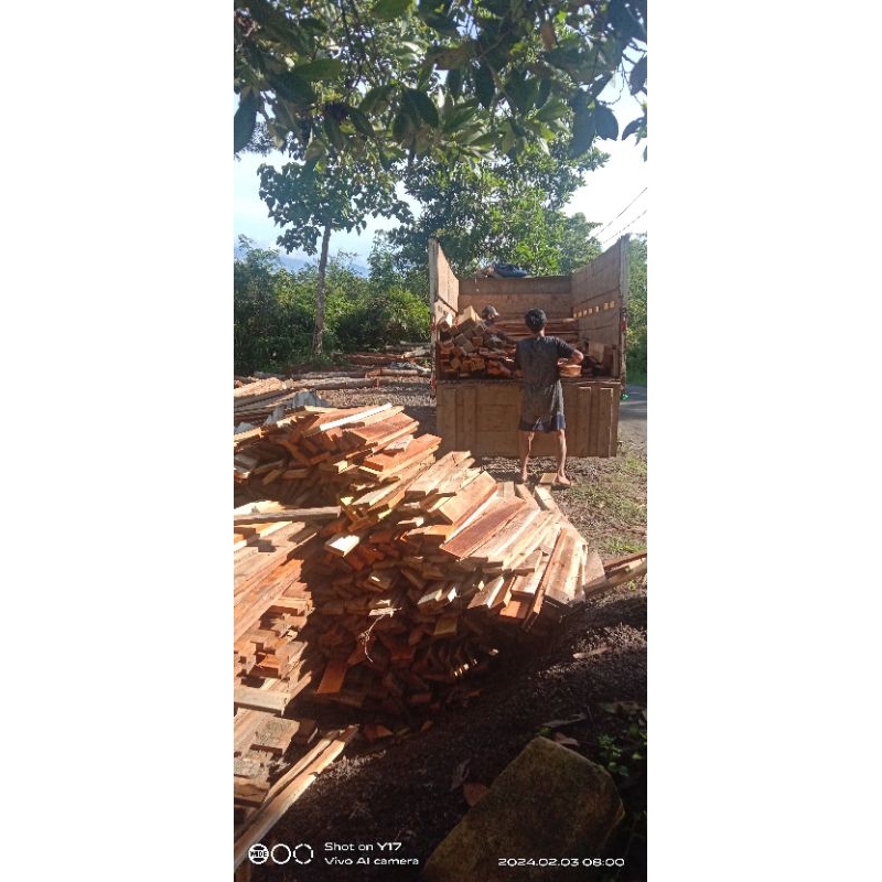 

papan ukuran 2x9x50 cm