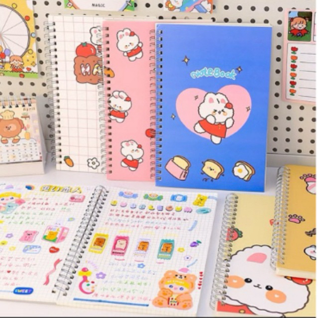 

Buku Catatan Notebook A5 Isi 60 Lembar Buku Diary Aesthetic Motif Kartun Gaya Retro Buku Tulis Garis A5 Spiral Murah