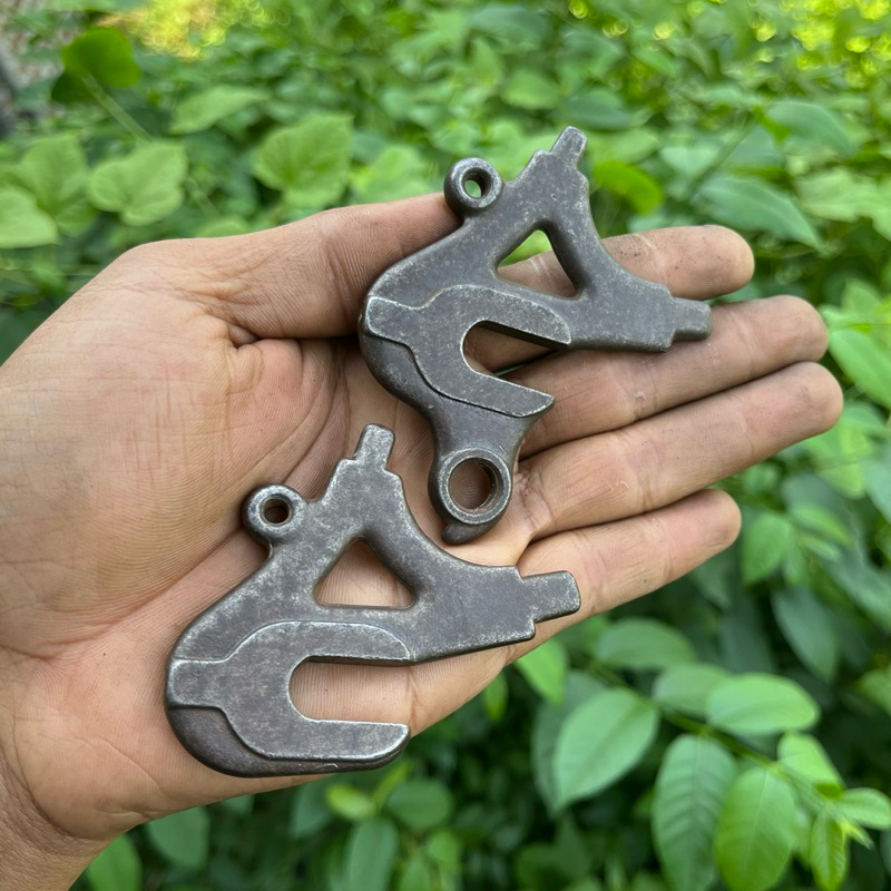 DO supit urang as belakang sepeda semi verty bahan besi cor kokoh kuat