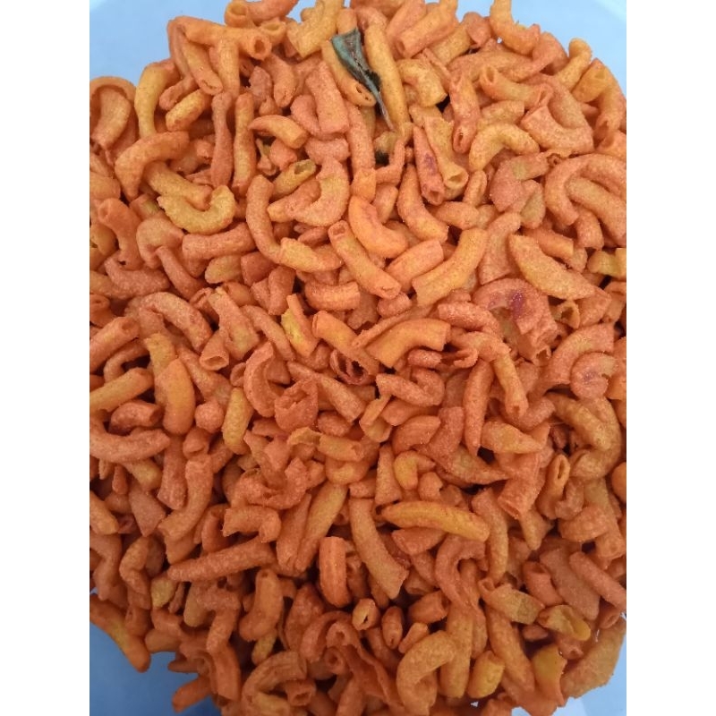 

Makaroni usus pedas daun jeruk balado asin 250 gram malaya snack murah