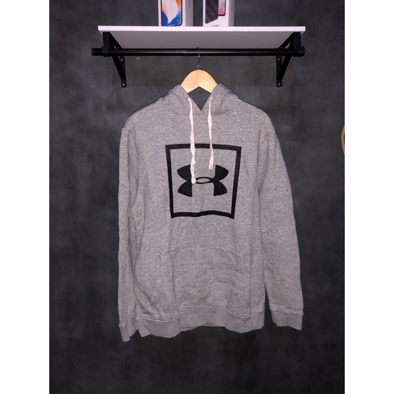 hoodie under armour